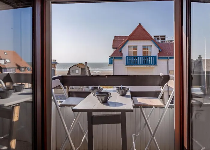 Apartmán Le Grand Cap-15 By Interhome *