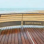 公寓 Le Grand Cap-15 By Interhome