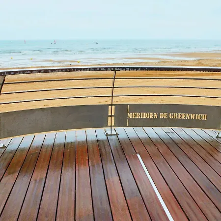 Lägenhet Le Grand Cap-15 By Interhome