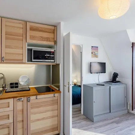 Lägenhet Le Grand Cap-15 By Interhome *